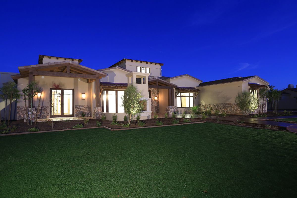 Night-Front Corner View1200